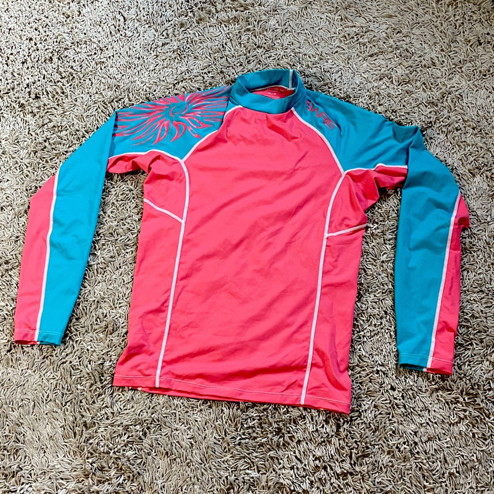 Rash guard